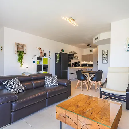 아파트 Apartment Classe 4 Etoiles By Interhome 르 라방두