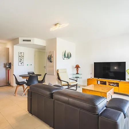 Apartment Classe 4 Etoiles By Interhome * 르 라방두