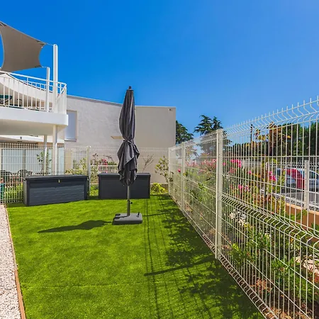 아파트 Apartment Classe 4 Etoiles By Interhome *