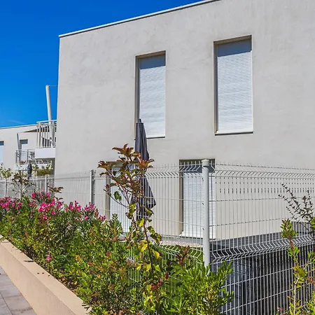 아파트 Apartment Classe 4 Etoiles By Interhome
